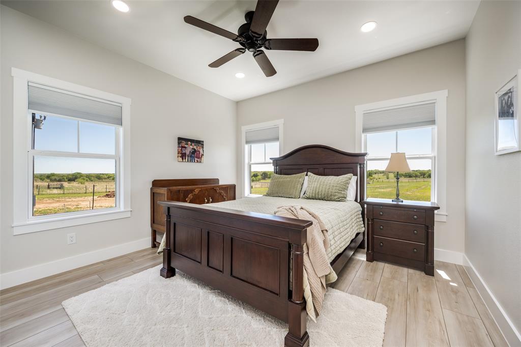 250 Belcher Road Bowie, TX 76230 - Photo 18 of 38