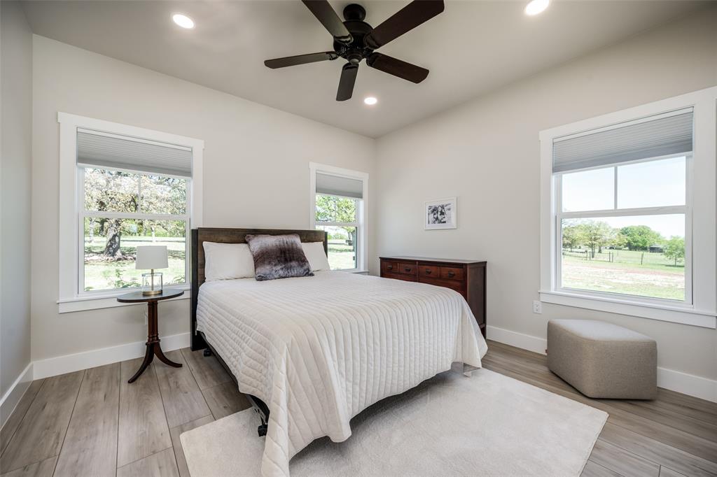 250 Belcher Road Bowie, TX 76230 - Photo 20 of 38