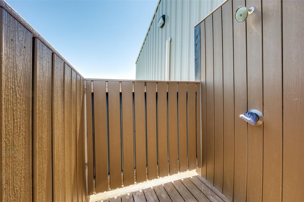 250 Belcher Road Bowie, TX 76230 - Photo 32 of 38 Outdoor shower