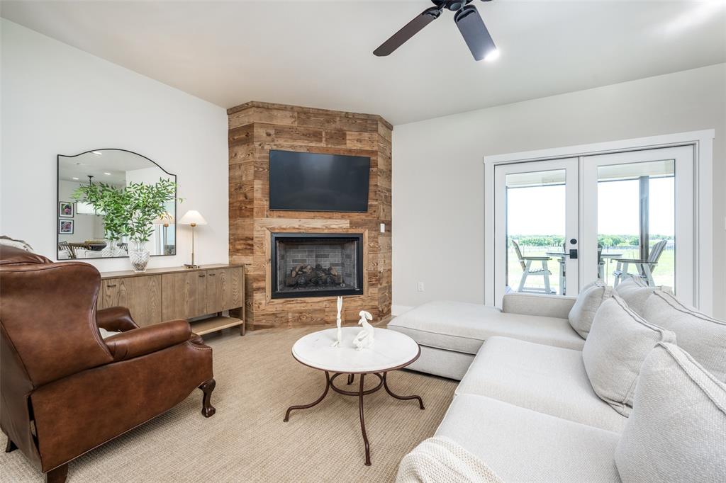 250 Belcher Road Bowie, TX 76230 - Photo 9 of 38