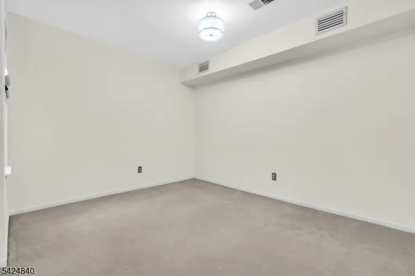 $429,000 | 11 Cindy Court, Lebanon, NJ 08833