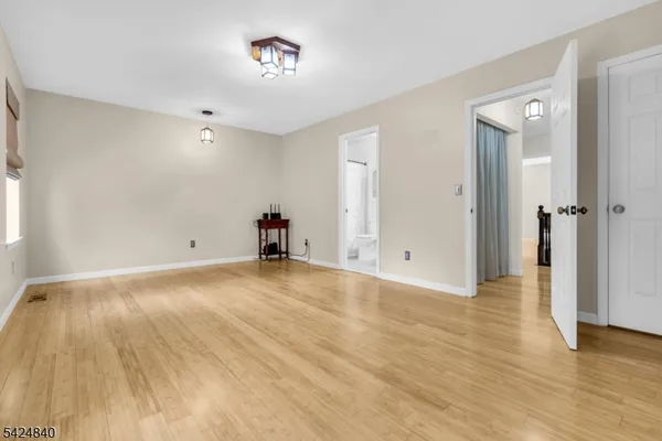 $429,000 | 11 Cindy Court, Lebanon, NJ 08833