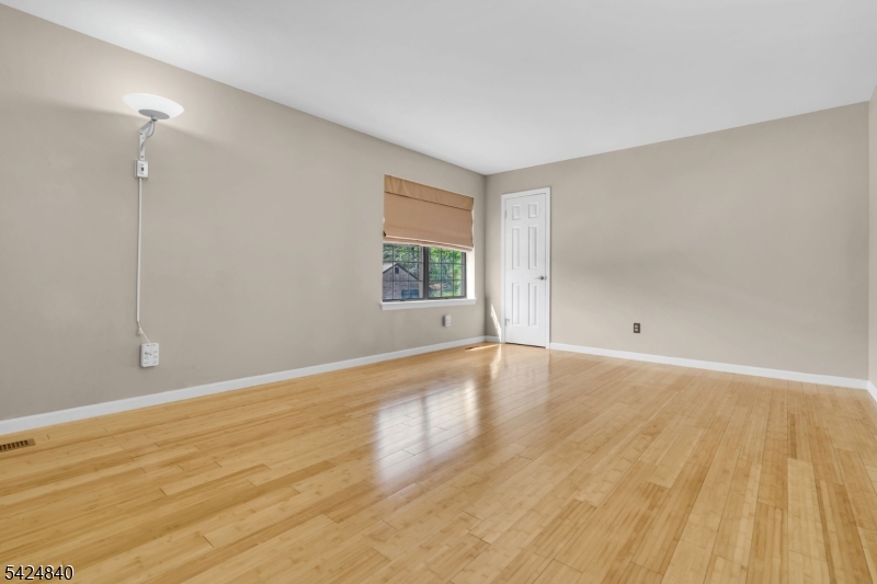 11 Cindy Court Lebanon, NJ 08833 - Photo 31 of 50