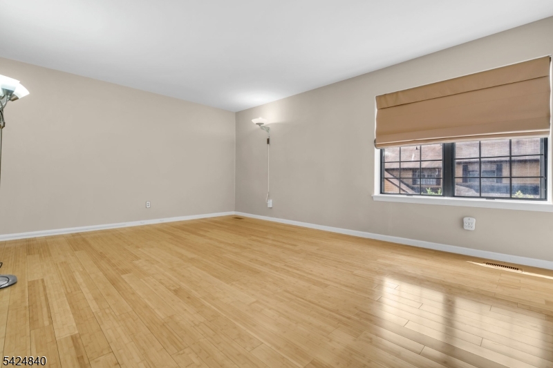 11 Cindy Court Lebanon, NJ 08833 - Photo 33 of 50