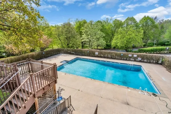$429,000 | 11 Cindy Court, Lebanon, NJ 08833