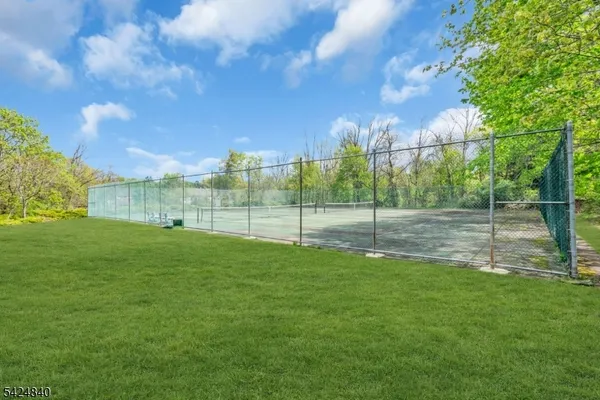 $429,000 | 11 Cindy Court, Lebanon, NJ 08833