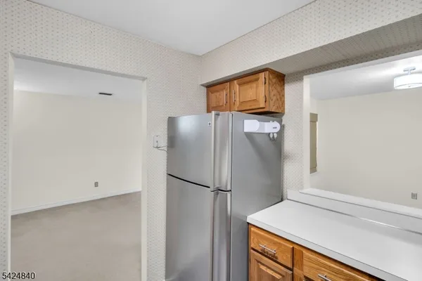 $429,000 | 11 Cindy Court, Lebanon, NJ 08833