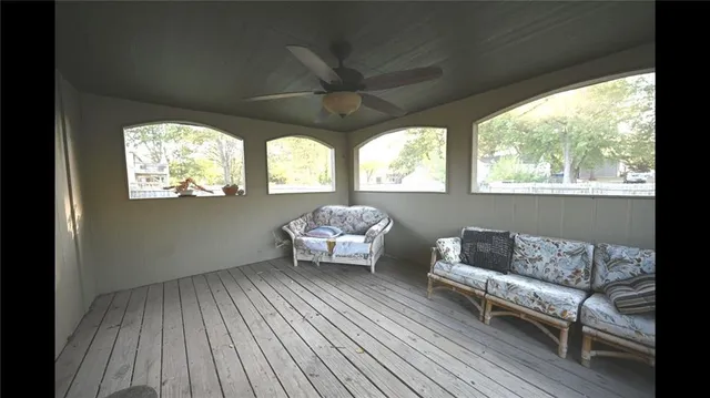 $300,000 | 619 North Walnut Street, Olathe, KS 66061