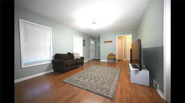 $300,000 | 619 North Walnut Street, Olathe, KS 66061