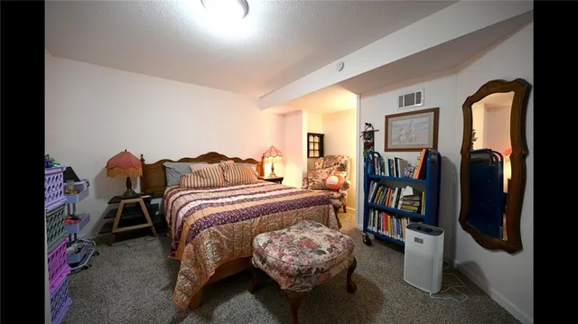 $300,000 | 619 North Walnut Street, Olathe, KS 66061