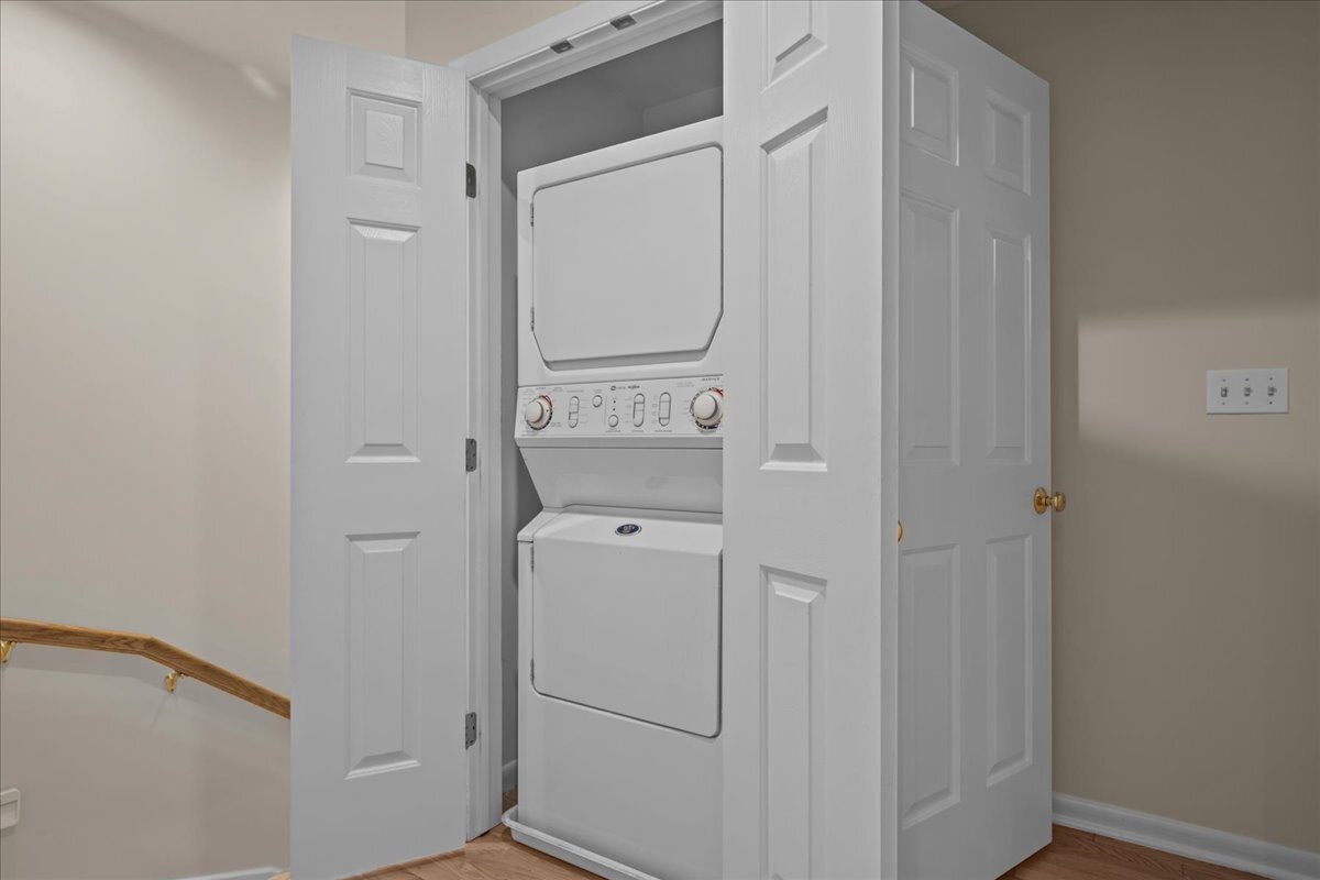 62 East Center Avenue, Unit 62 Lake Bluff, IL 60044 - Photo 19 of 19 a view of bathroom with washer and dryer