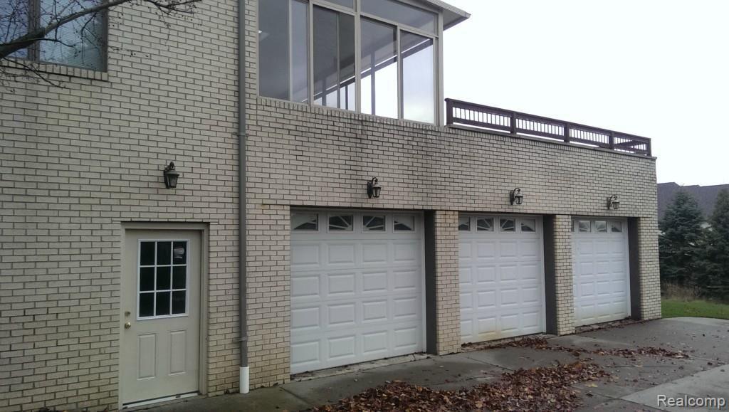 5688 Murfield Drive Rochester, MI 48306 - Photo 37 of 43 IMAG0071.jpg