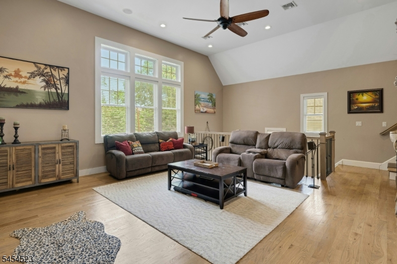 19 Tourne Road Boonton, NJ 07005 - Photo 13 of 34 Gallery Image 13