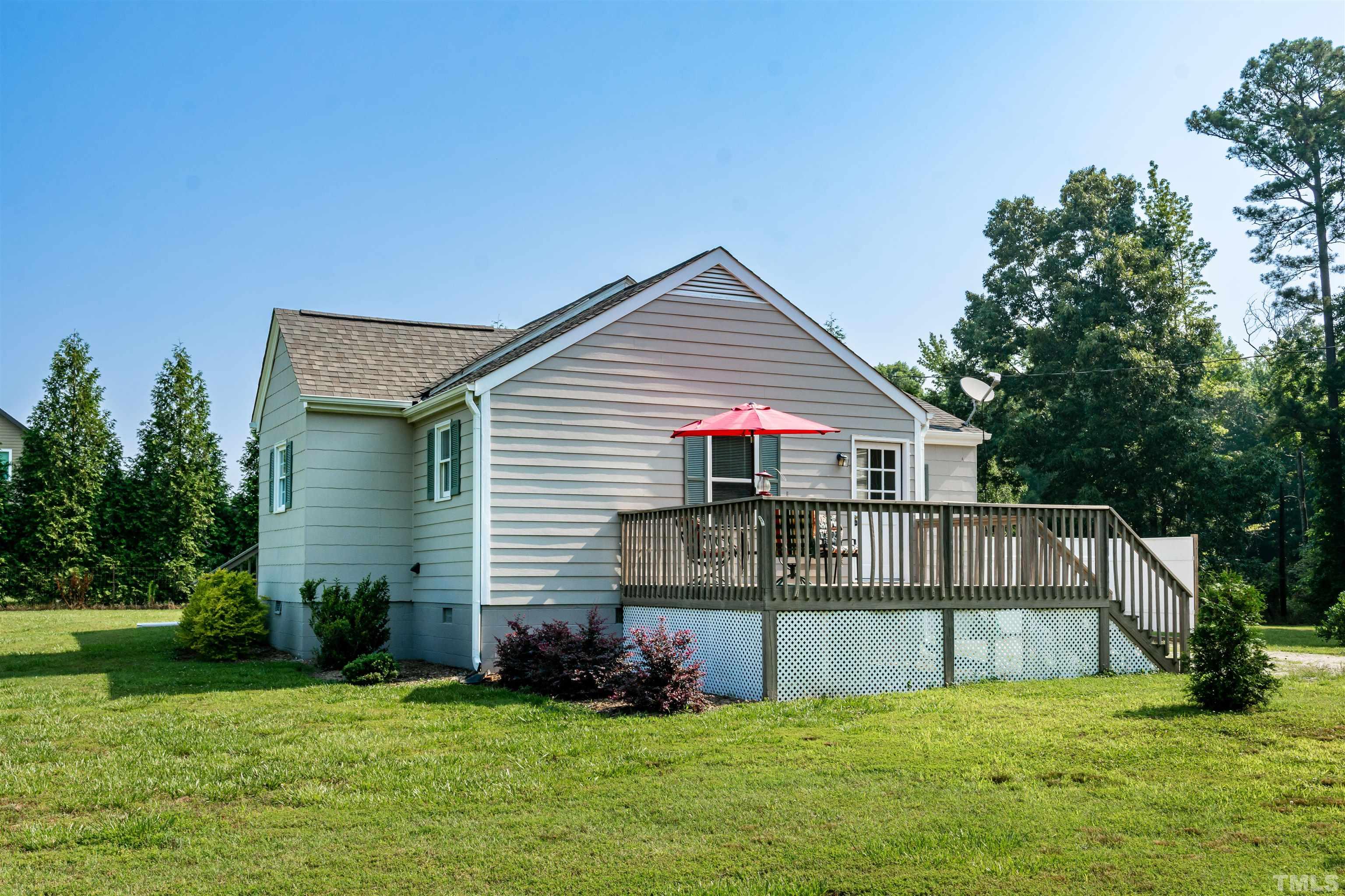 1137 Hart Road Louisburg, NC 27549 - Photo 2 of 31 Gallery Image 2