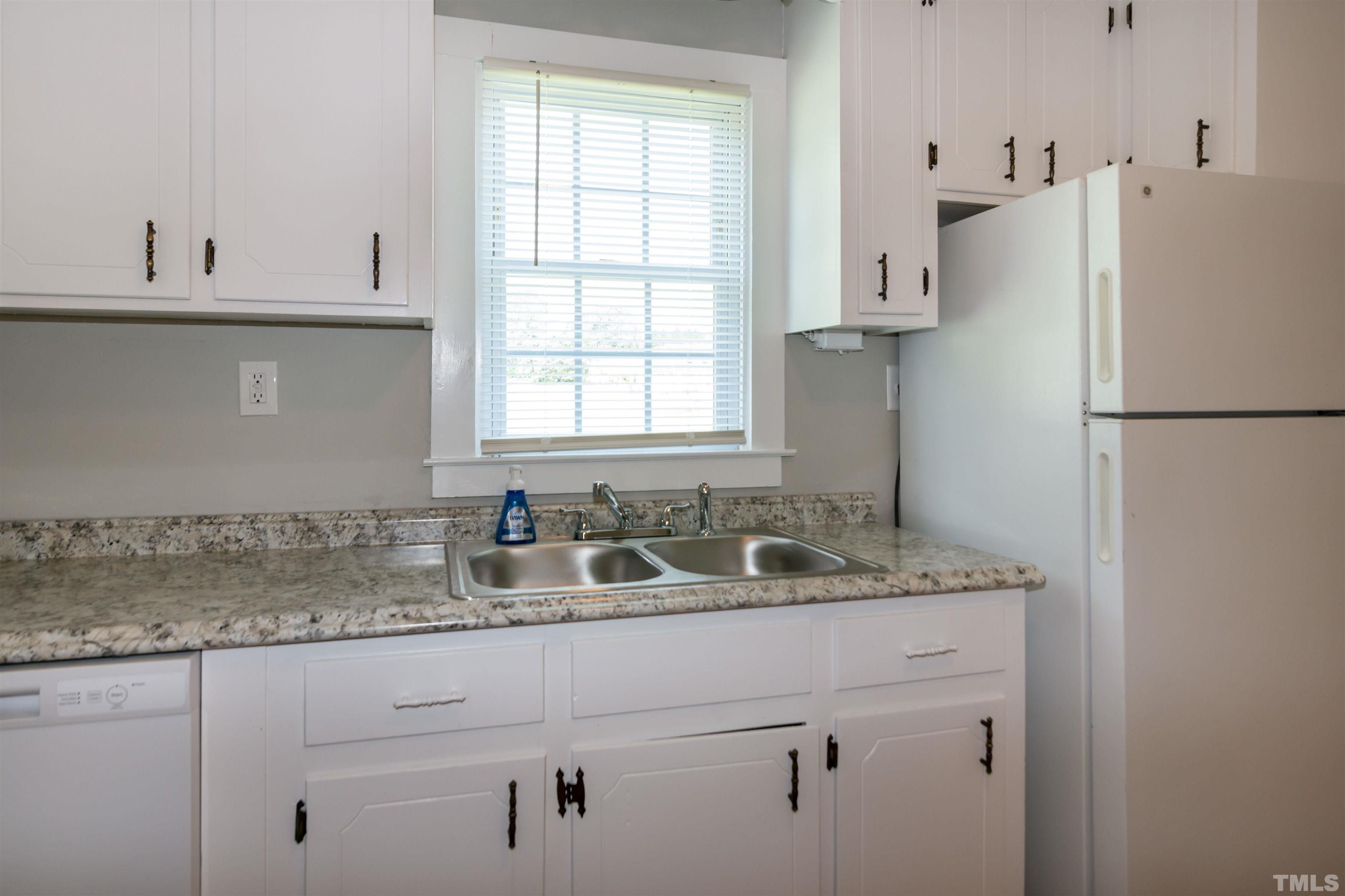 1137 Hart Road Louisburg, NC 27549 - Photo 8 of 31 Gallery Image 8