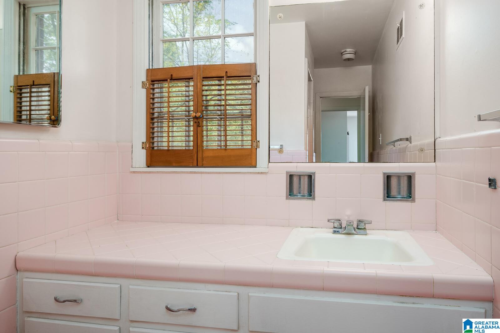 1916 Laurel Road, Unit 1916 Birmingham, AL 35216 - Photo 23 of 28