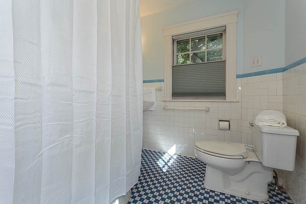 3 Chesterford Road Winchester, MA 01890 - Photo 20 of 30 Gallery Image 20