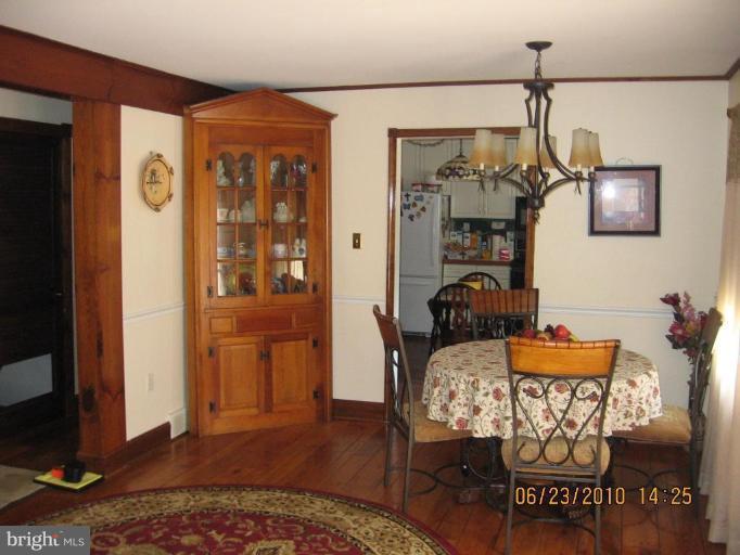 1040 Old Elk Neck Road Elkton, MD 21921 - Photo 6 of 11 Dining Area