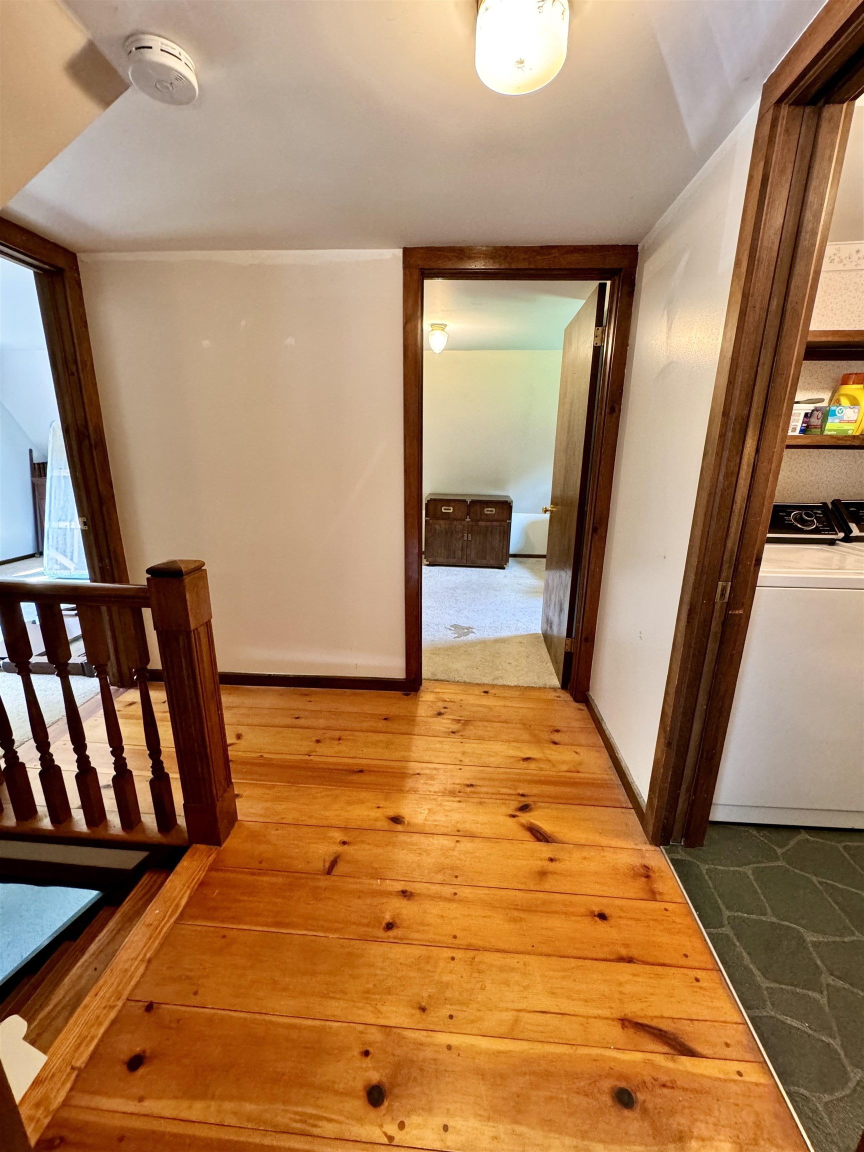 3862 Middlebrook Road West Fairlee, VT 05045 - Photo 4 of 19