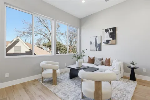 $549,000 | 2214 Annex Avenue, Unit 102, Dallas, TX 75204