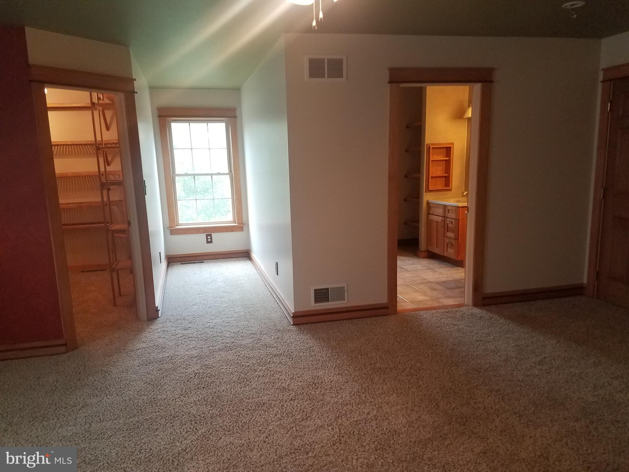 134 Laurie Lane Lititz, PA 17543 - Photo 30 of 37 Gallery Image 30