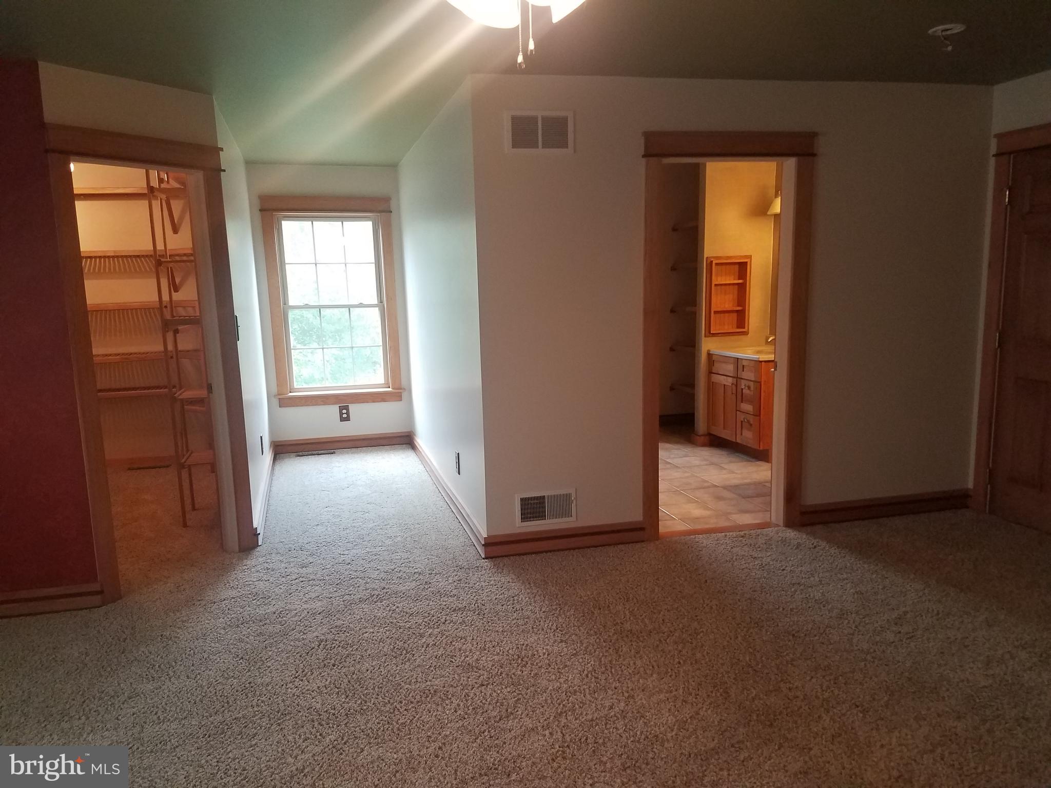 134 Laurie Lane Lititz, PA 17543 - Photo 31 of 37 Gallery Image 31