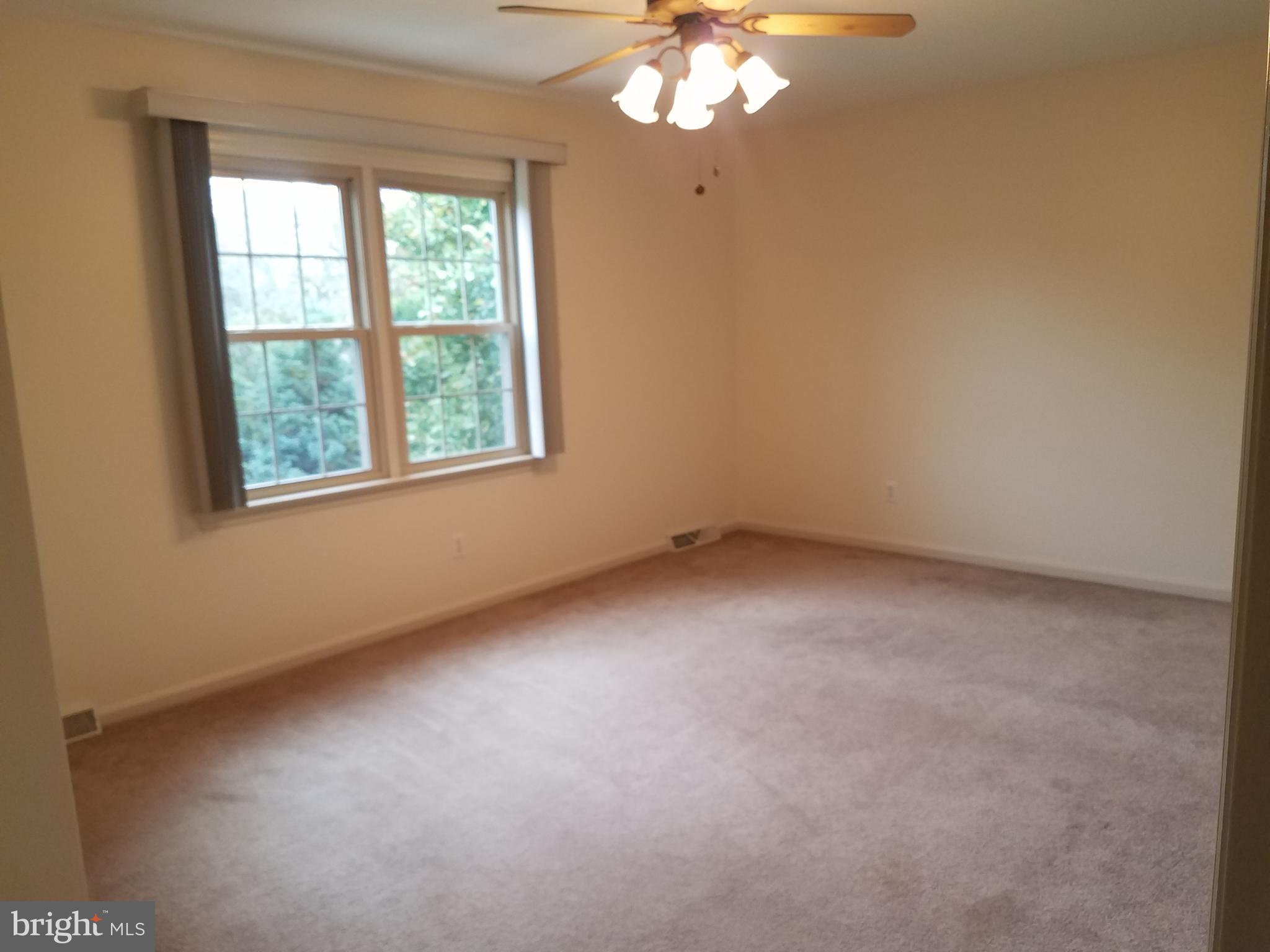 134 Laurie Lane Lititz, PA 17543 - Photo 33 of 37 Gallery Image 33