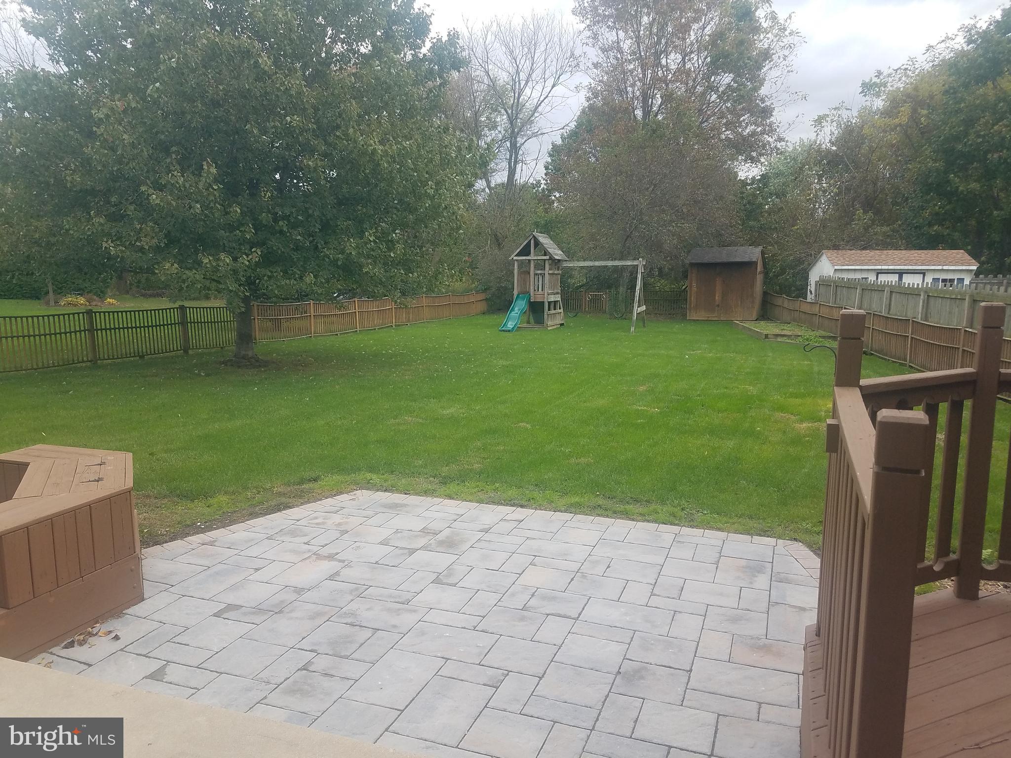 134 Laurie Lane Lititz, PA 17543 - Photo 5 of 37 Gallery Image 5