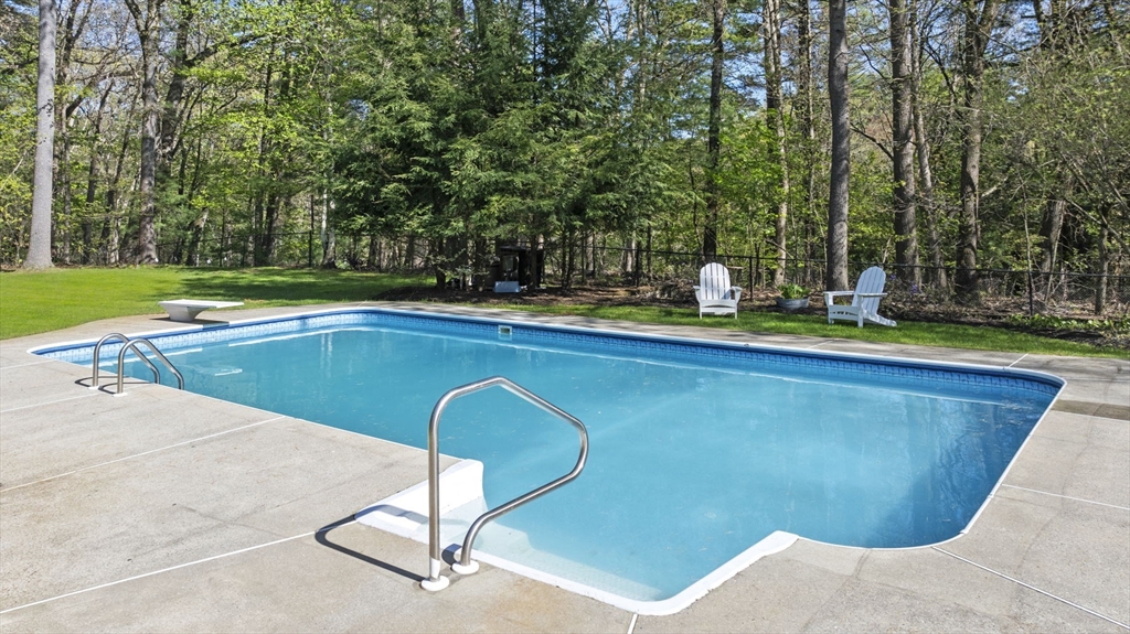 22 West Parish Road Boxford, MA 01921 - Photo 38 of 42 Gallery Image 38