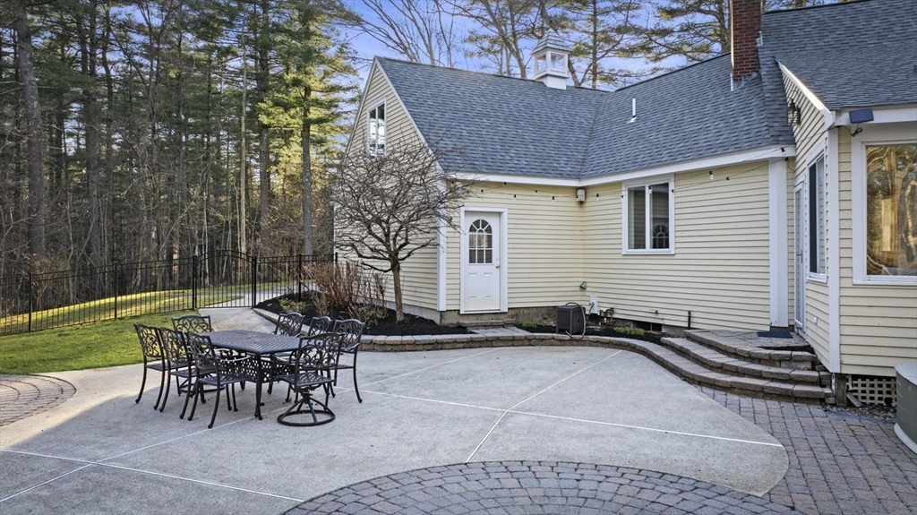 22 West Parish Road Boxford, MA 01921 - Photo 40 of 42 Gallery Image 40