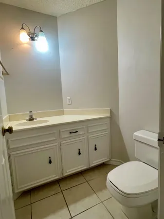 $2,100 | 7616 Utica Avenue, Lubbock, TX 79424