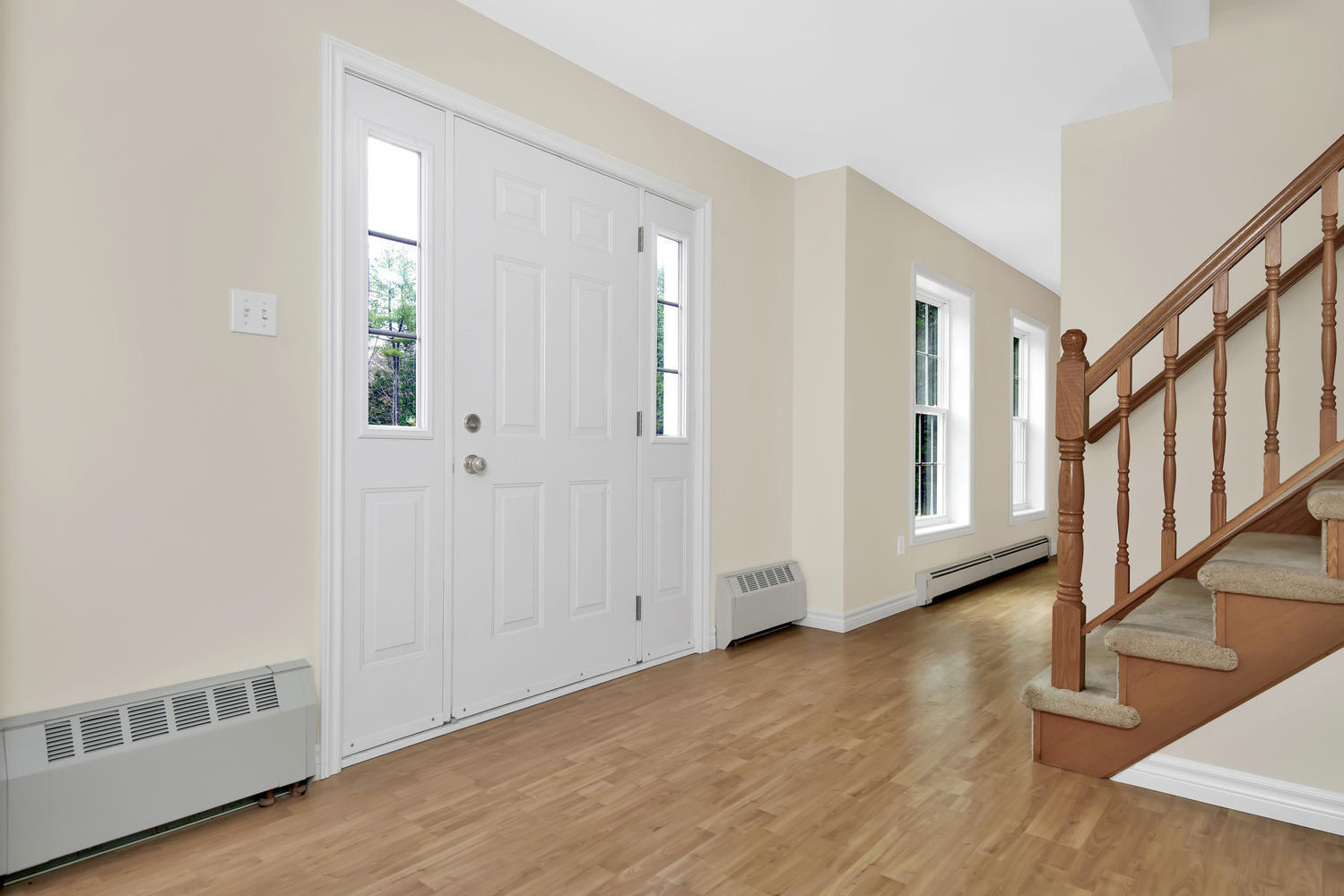 15 Finda Way Gray, ME 04039 - Photo 2 of 37 15 Finda Way Gray ME 04039 USA-large-005