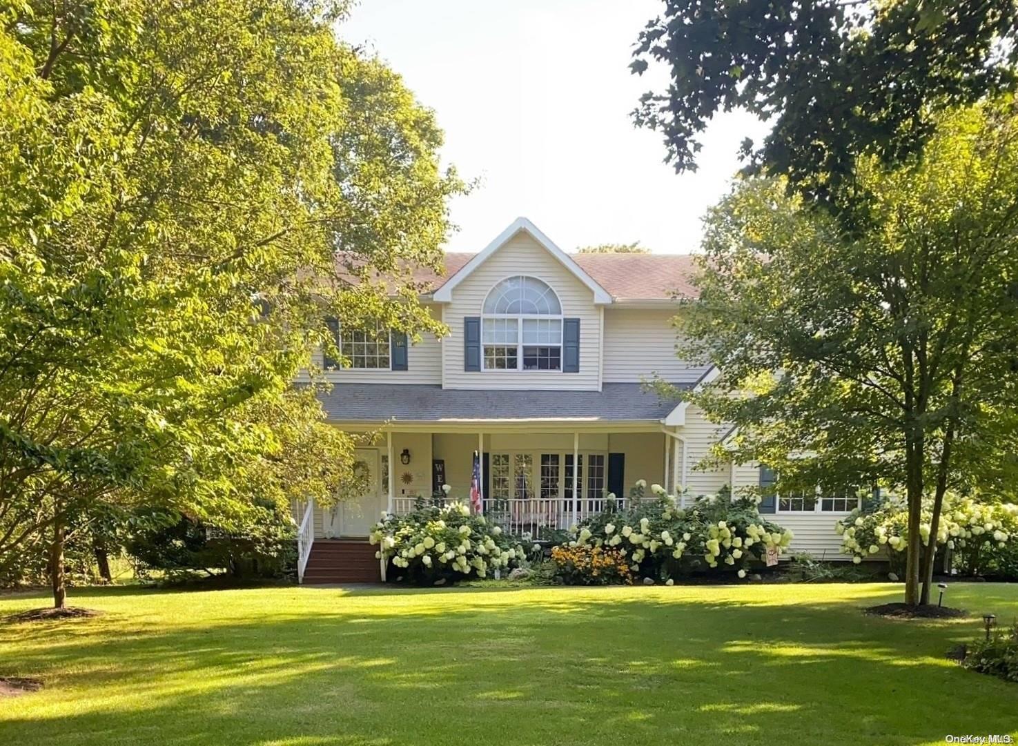 Welcome Home! Hydrangea welcomes you home!