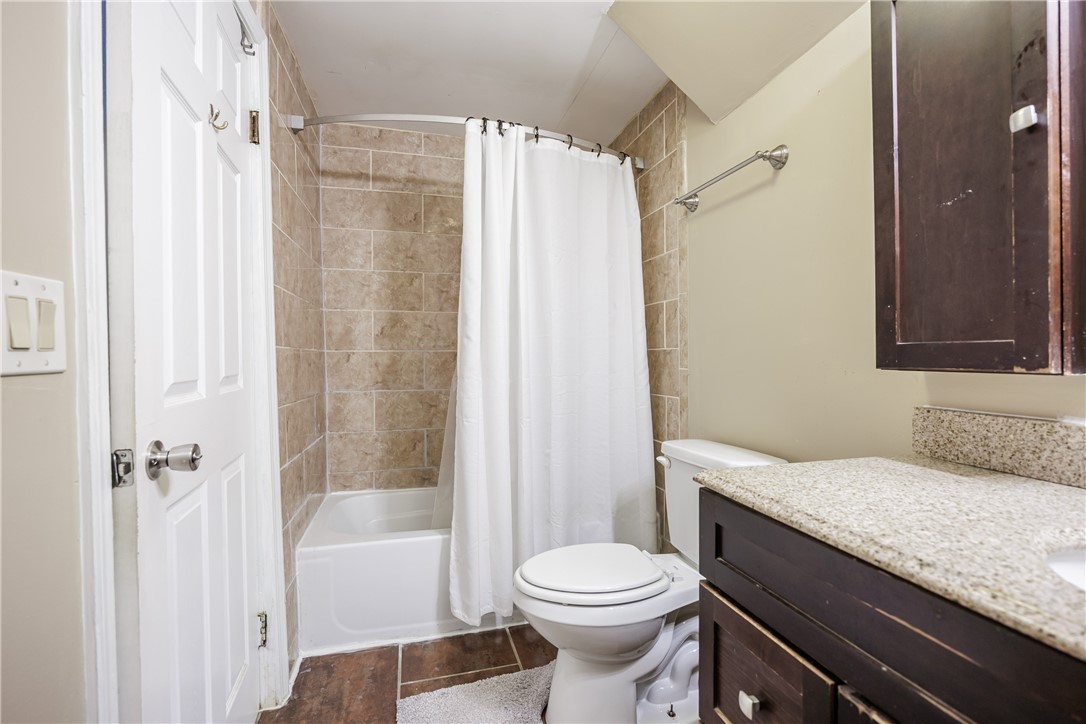 12 French Meadow Lane Rochester, NY 14618 - Photo 15 of 39