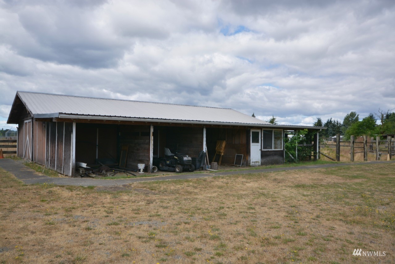 10143 Grove Road Southeast Yelm, WA 98597 - Photo 19 of 27 Gallery Image 19