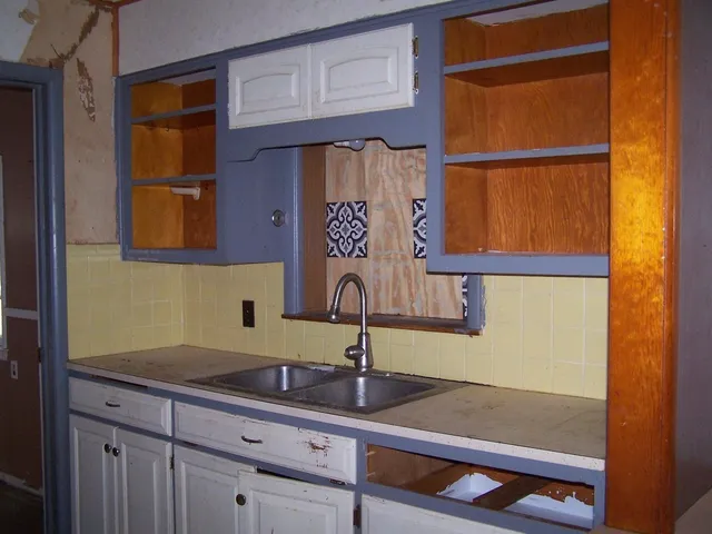 $83,000 | 640 South Mission Road, Wichita, KS 67207