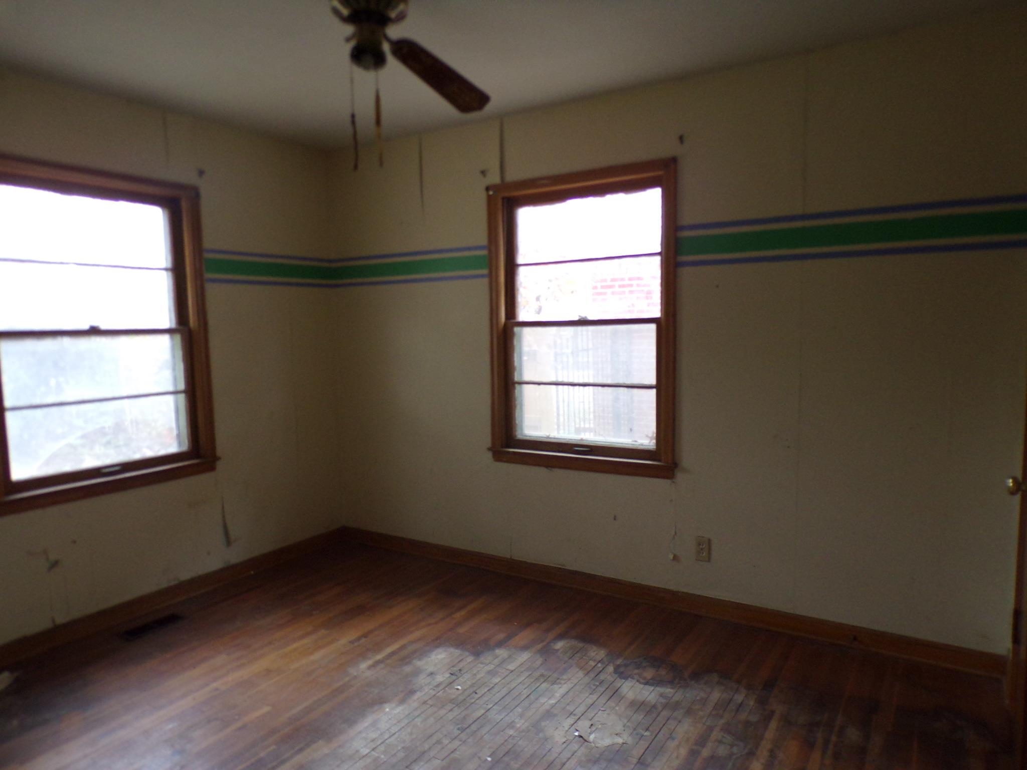 640 South Mission Road Wichita, KS 67207 - Photo 9 of 11