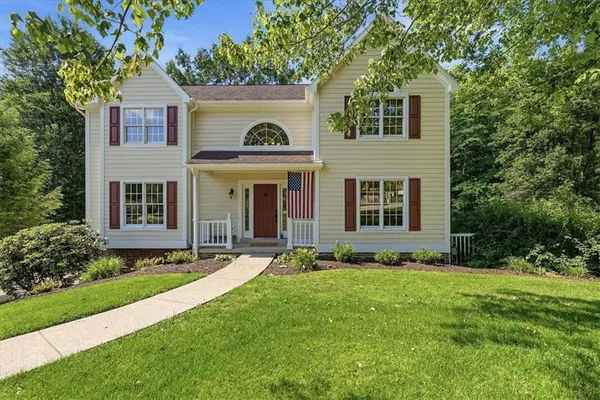$649,900 | 2448 Rihn Strasse, Gibsonia, PA 15044