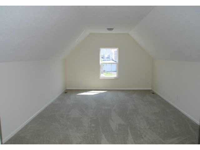 4949 Tempe Road Powell, OH 43065 - Photo 9 of 10 Gallery Image 9