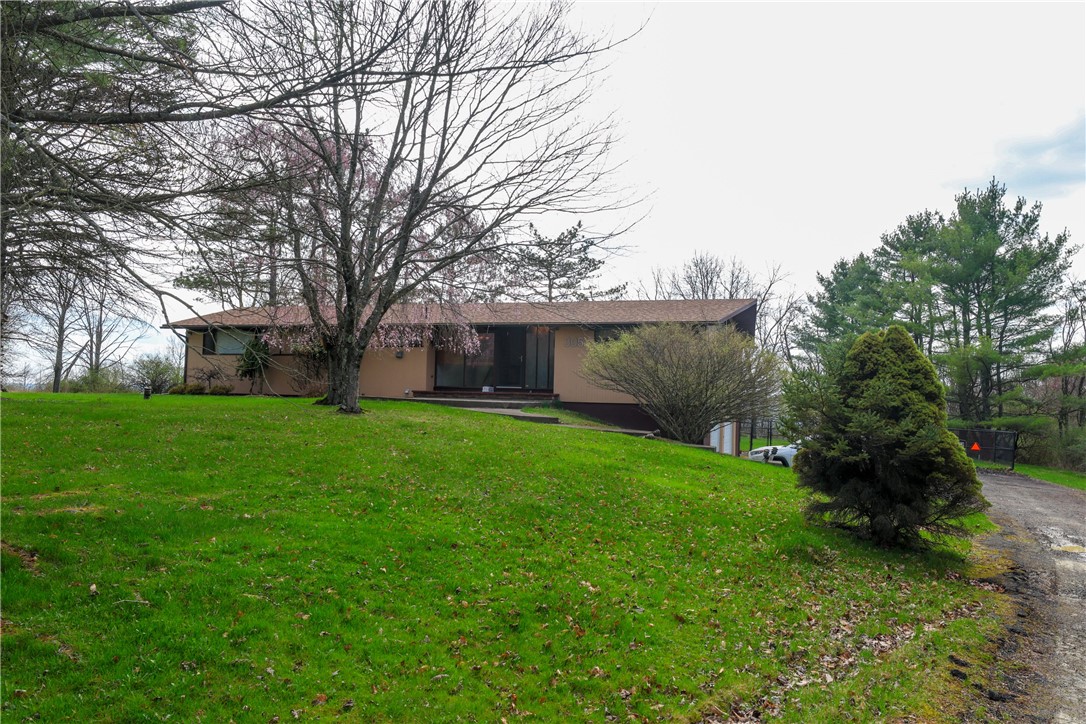 305 Michele Lane Sayre, PA 18840 - Photo 6 of 48