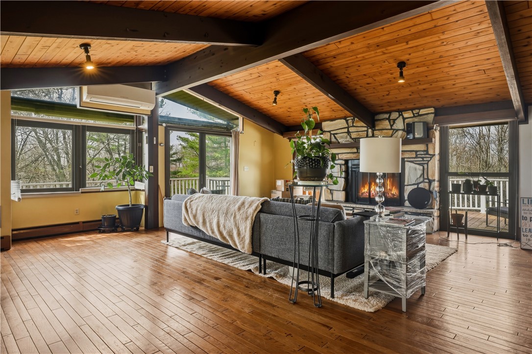 305 Michele Lane Sayre, PA 18840 - Photo 9 of 39