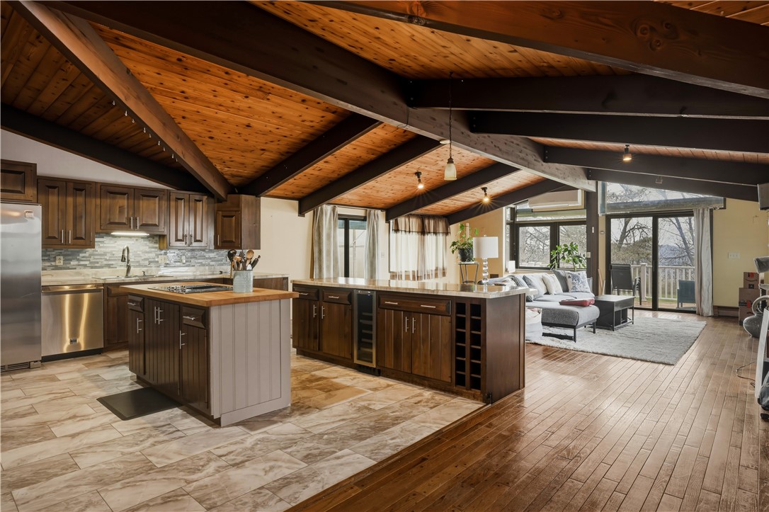 305 Michele Lane Sayre, PA 18840 - Photo 10 of 39