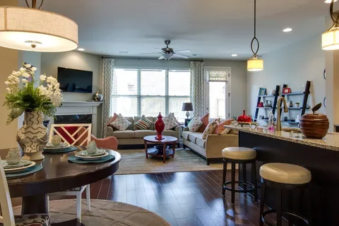 $499,999 | 2005 Bungalow Drive, Thompson's Station, TN 37179