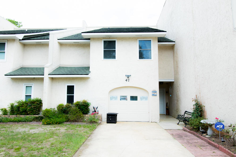 47 Rivers Point Row, Unit 3 Charleston, SC 29412 - Photo 1 of 33 2L0A2611