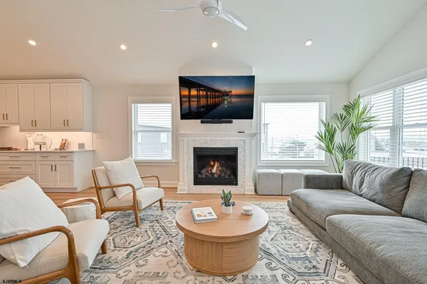 $1,894,000 | 251 38th Street South, Brigantine, NJ 08203