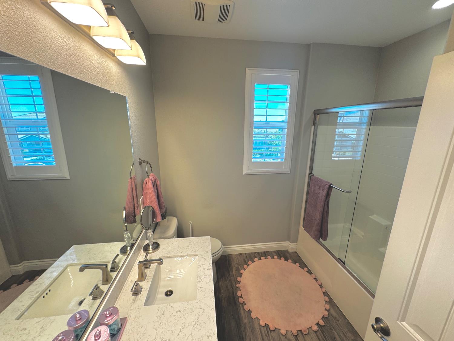 8026 Prairie Hawk Way Sacramento, CA 95829 - Photo 18 of 32