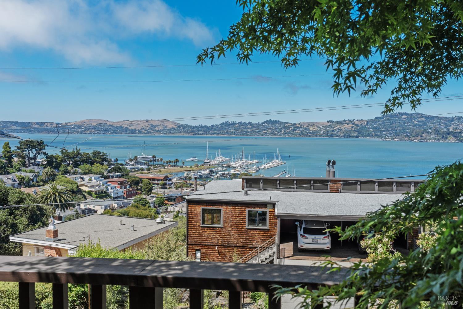 35 Filbert Avenue Sausalito, CA 94965 - Photo 18 of 35