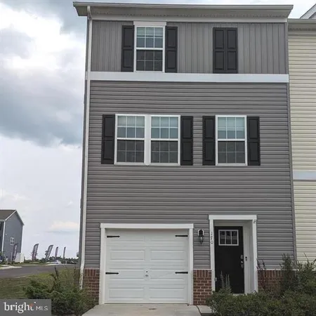 $1,950 | 170 Vespucci Lane, Martinsburg, WV 25404