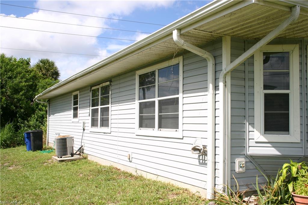 8122 Matanzas Road Fort Myers, FL 33967 - Photo 3 of 11