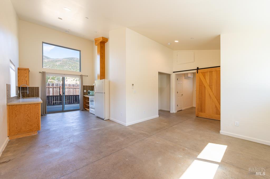 12060 Mead Road Middletown, CA 95461 - Photo 5 of 27 Gallery Image 5